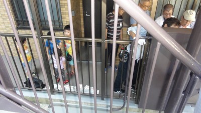 A班消化栓放水訓練状況(6).JPG