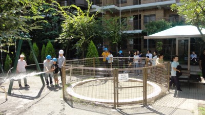 A班消化栓放水訓練状況(14).JPG